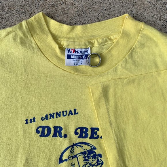 Dr. Beach Ironman Triathalon May 2 1987 Vintage 80s Yellow Graphic Shirt Size L - Picture 3 of 3